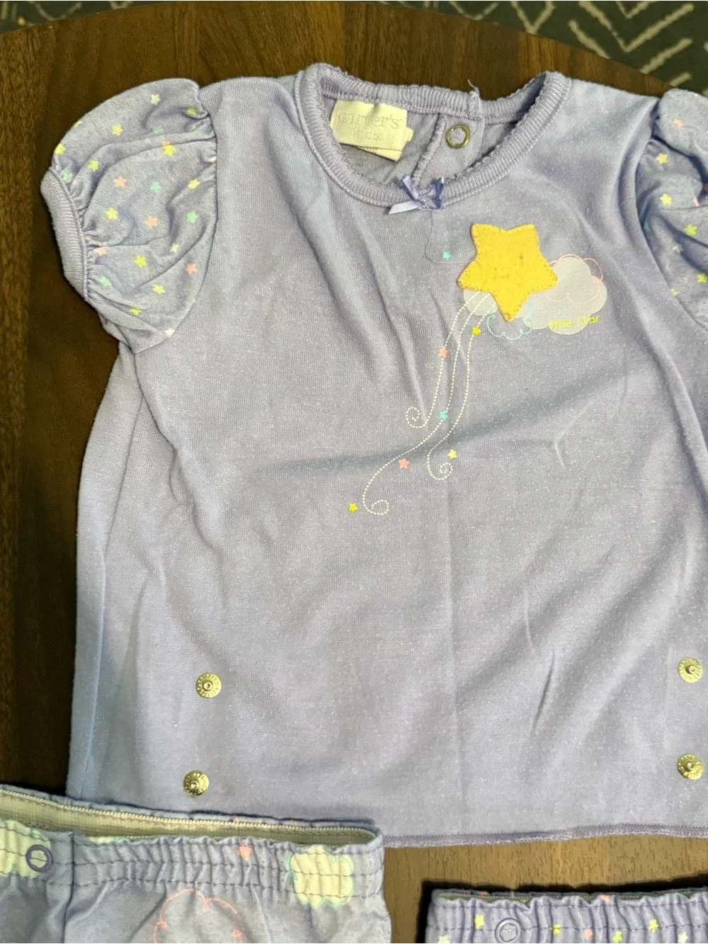 Baby girl vintage Carter’s snap pajama set